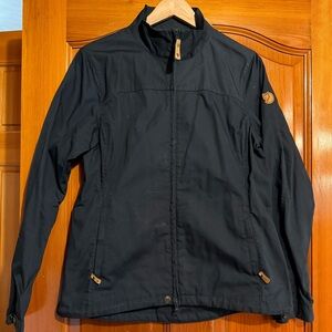 Women’s Fjallraven showerproof jacket